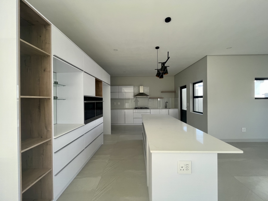 4 Bedroom Property for Sale in Sandown Western Cape